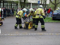 Schere und Spreizer werden in Stellung gebracht