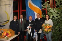 Kommandant Jonetzko, B&uuml;rgermeister Lauxmann, Klaus Beeh und Bernd Trettner mit Frau