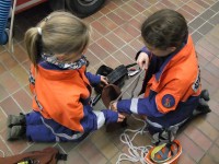 Knoten und Stiche in der Jugendfeuerwehr