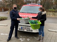 Übergabe an der KiTa Pusteblume