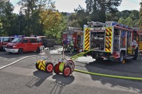 Einsatzfahrzeuge bei der Übung