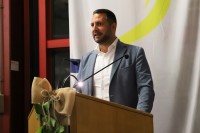 Bürgermeister Benker bei seiner Rede