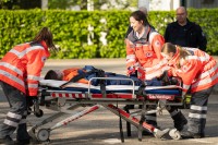 Der DRK Ortsverein Schwieberdingen unterstützt bei der Übung